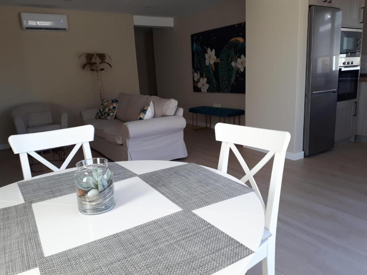 Casa La Palmera - Solo Familias Y Parejas Conil de la Frontera Kültér fotó